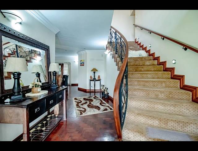 3 BEDROOM HOUSE FOR SALE IN ZAMBEZI COUNTRY ESTATE